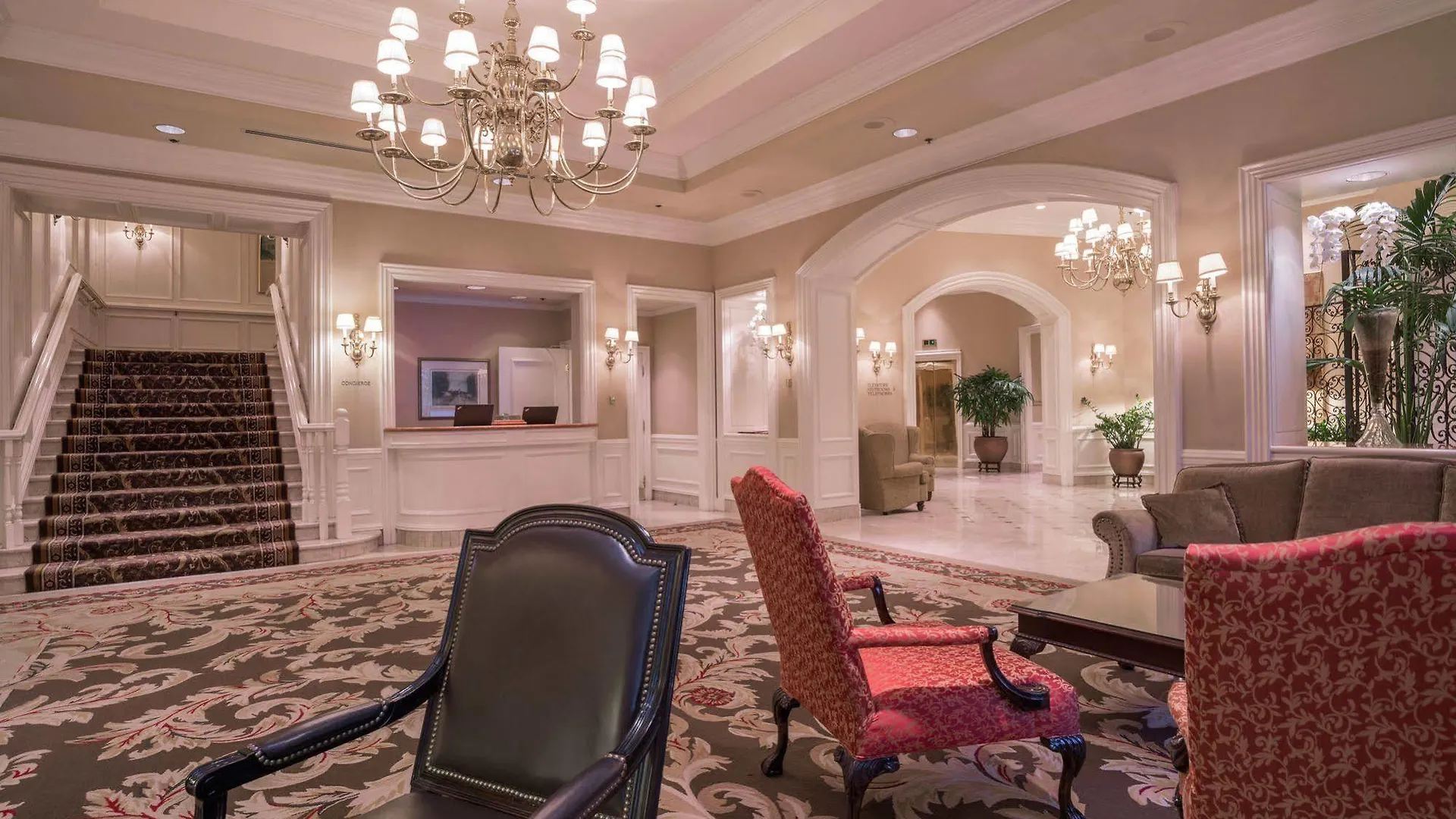 The Sutton Place Hotel Ванкувер