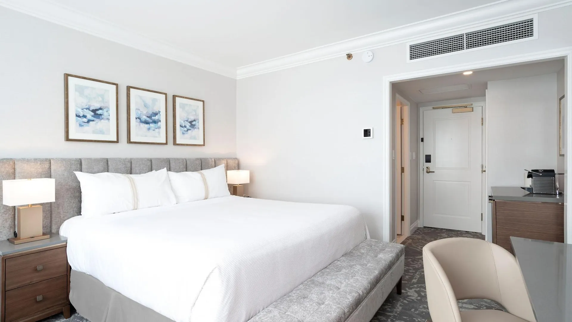 The Sutton Place Hotel וונקובר