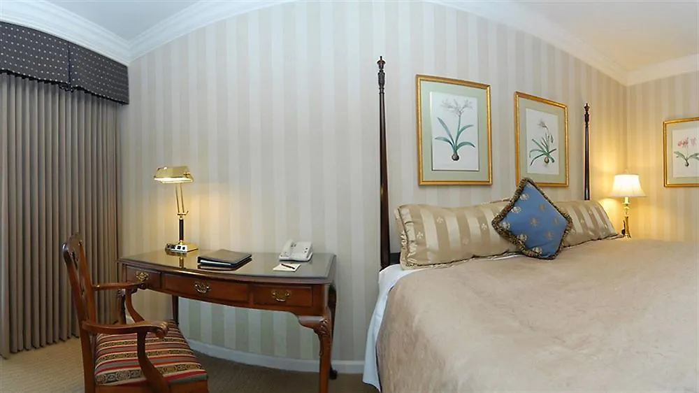 The Sutton Place Hotel וונקובר